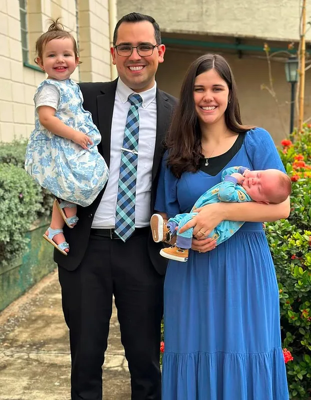 Stephen & Abigail Barrett
